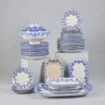 664341 Dinner set